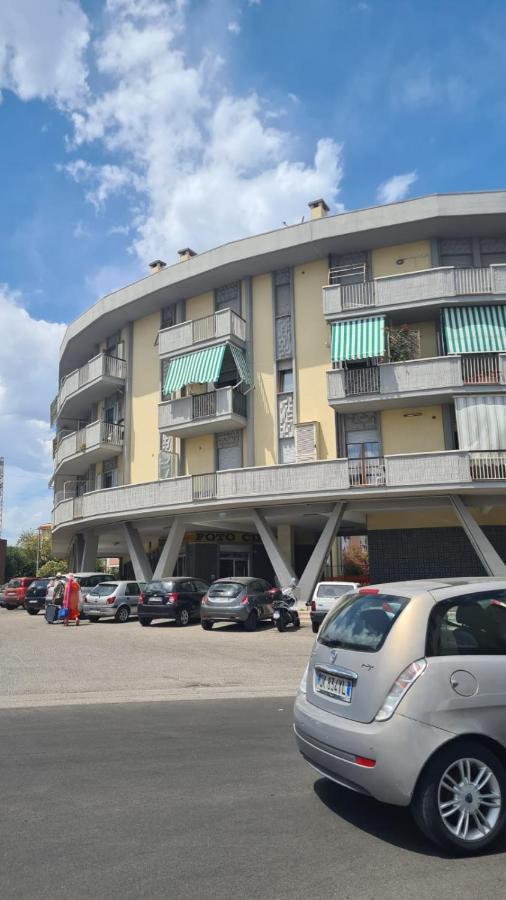 L'Angolo Di Roby Termoli Exterior foto